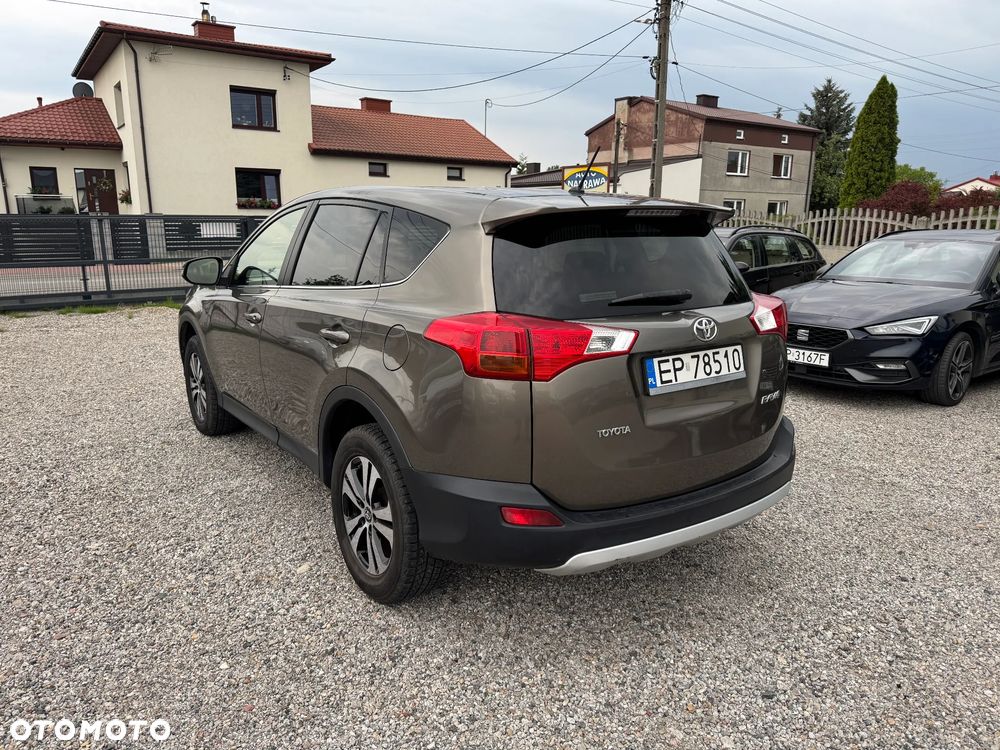 Toyota RAV4 2.0 D-4D Premium - 5
