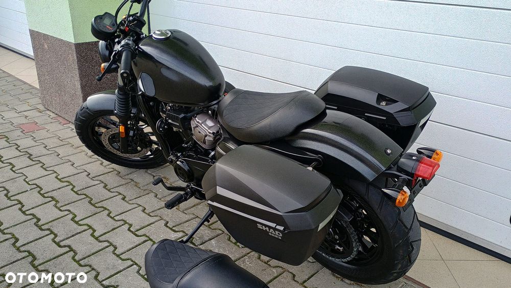 Hyosung GV - 2
