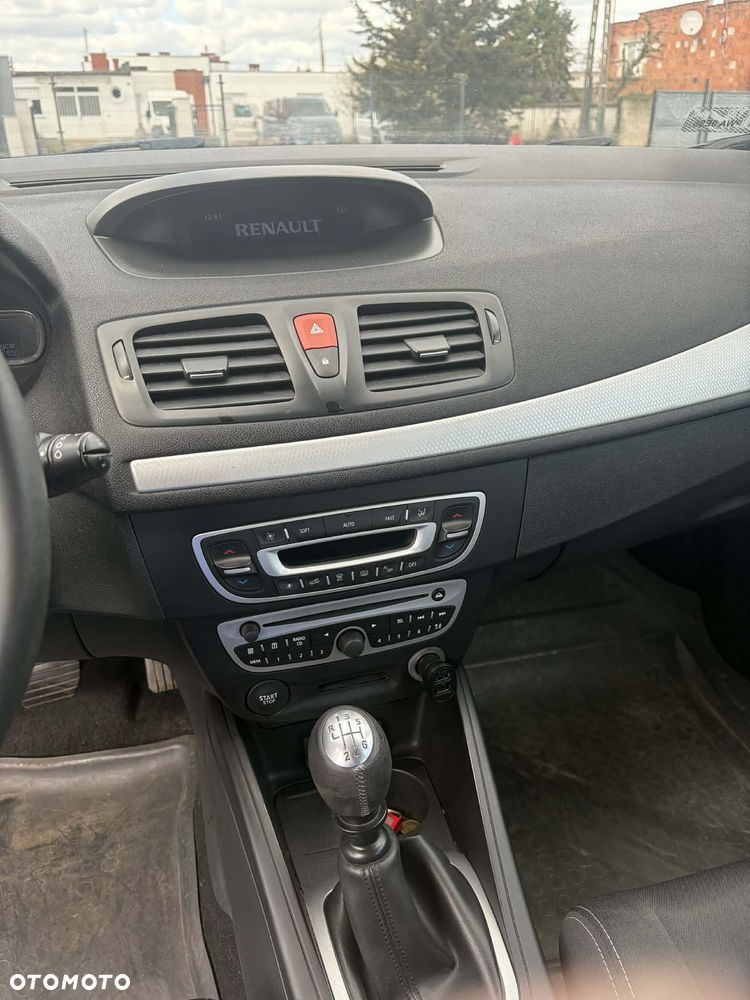 Renault Megane dCi 130 FAP Dynamique - 14