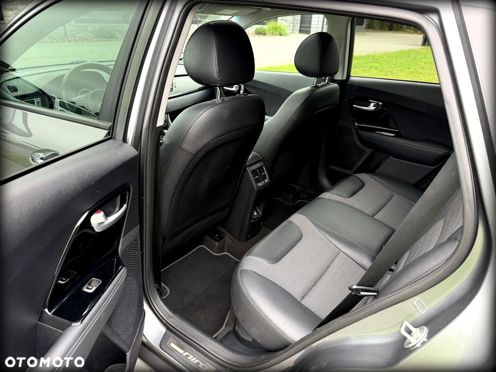 Kia Niro 1.6 GDI 2WD Edition 7 - 6