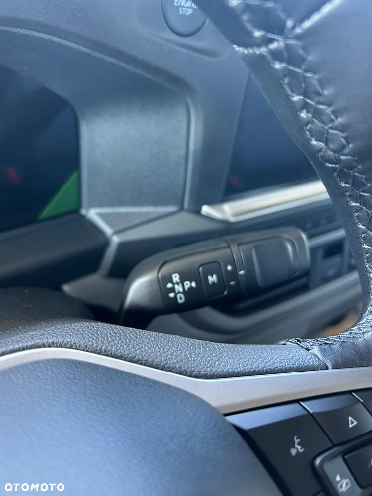 Volkswagen Transporter Kombi L2H1 M1 - 17