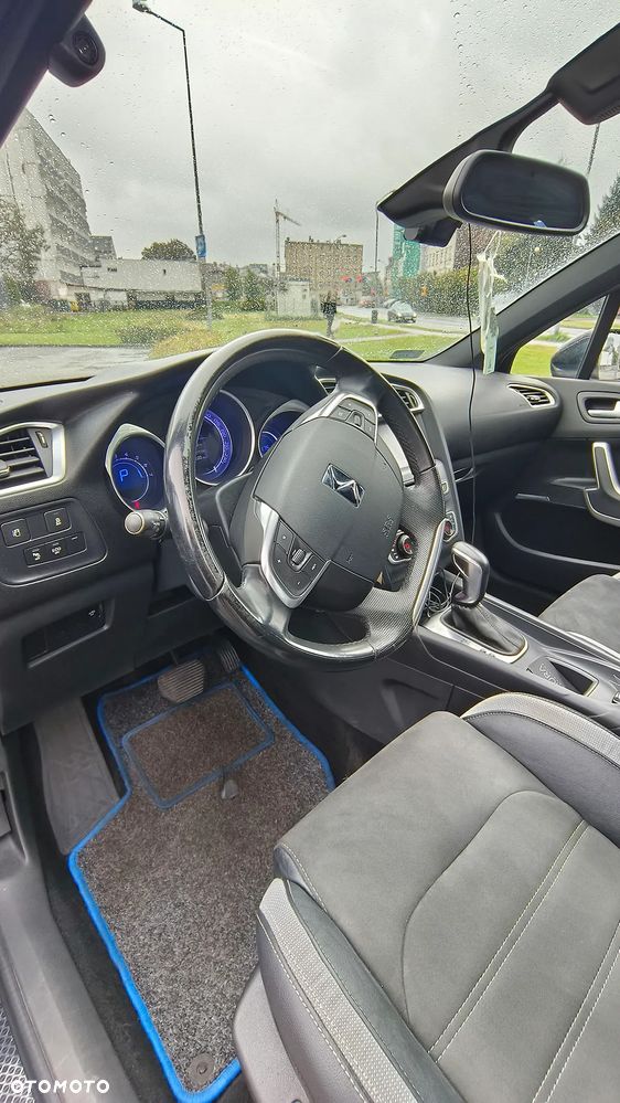 DS Automobiles DS 4 - 16