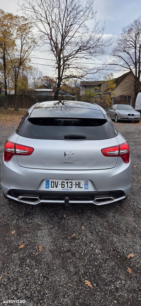 Citroën DS5 Hybrid4 Aut. Business Class - 2