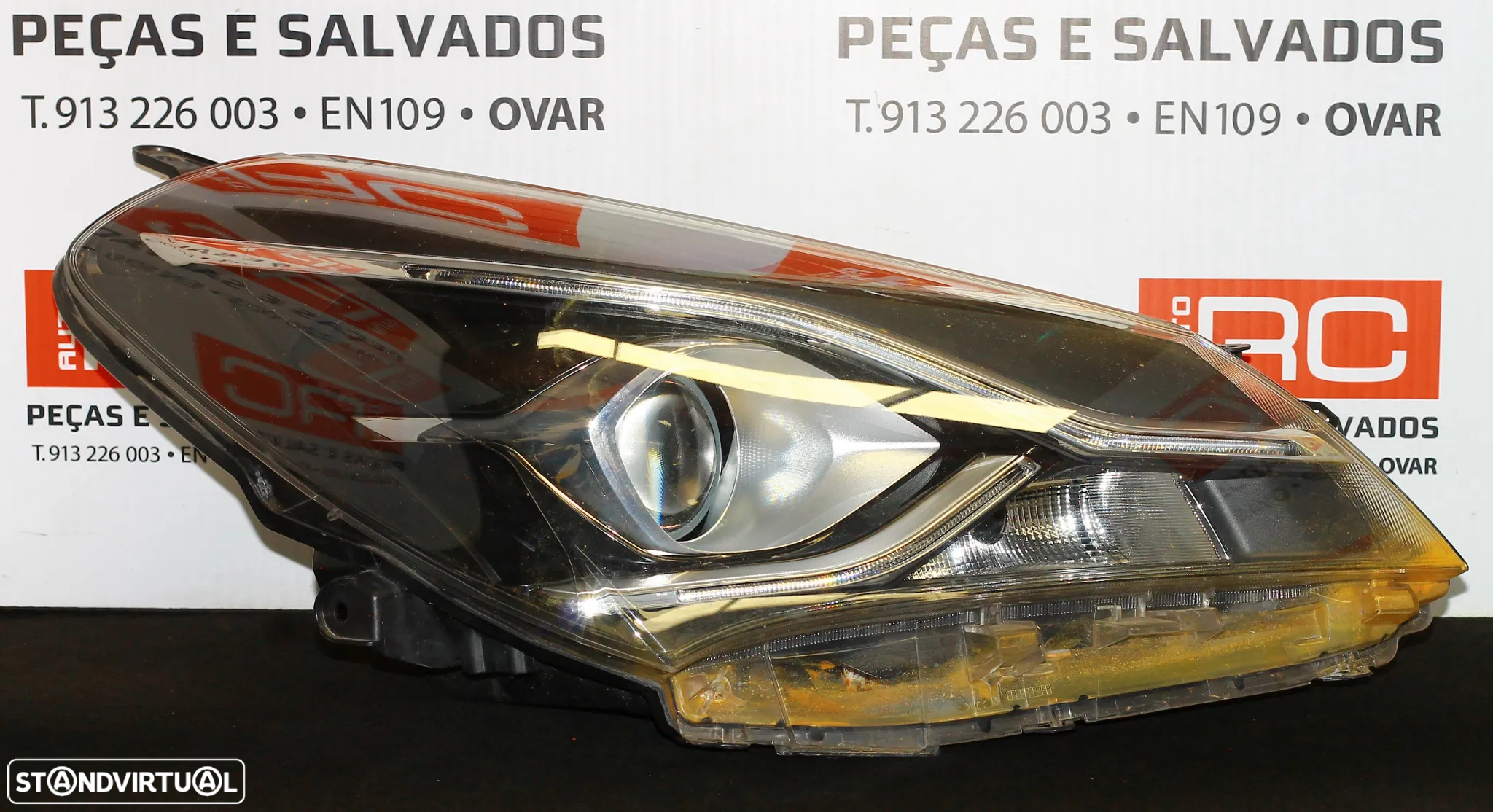 ÓPTICA DIREITA TOYOTA YARIS - 2