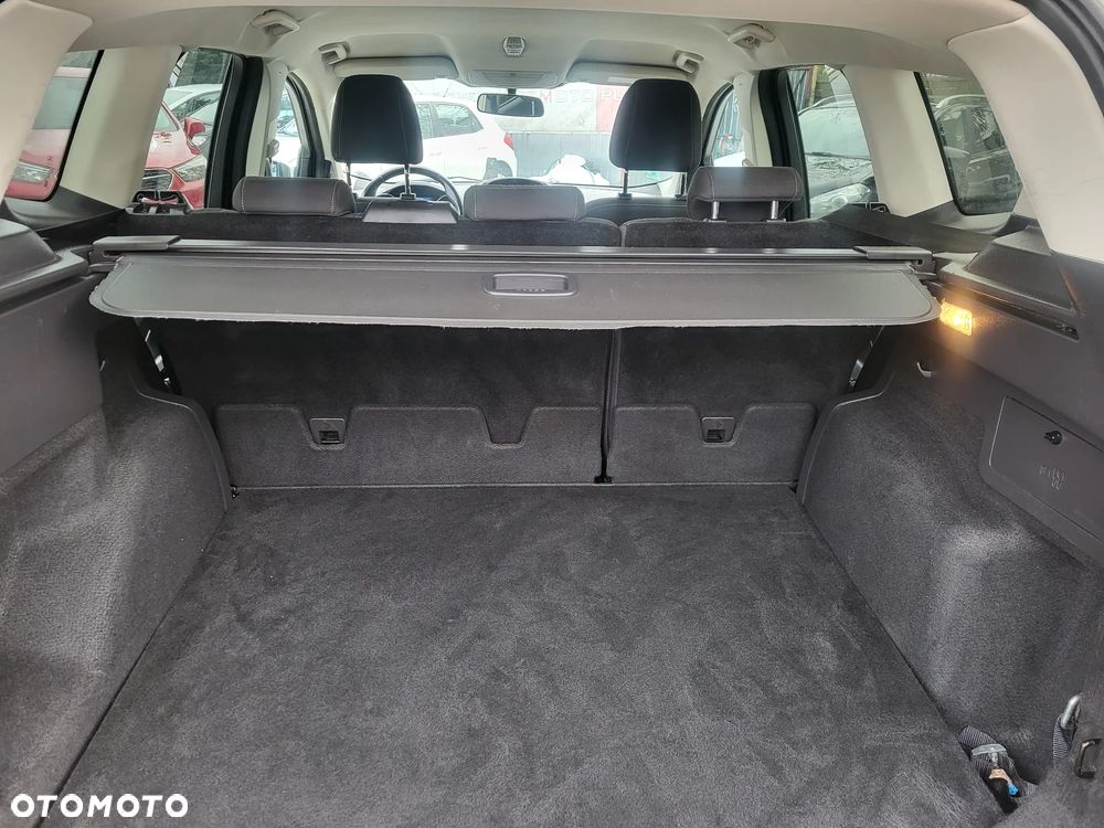 Ford Kuga 2.0 TDCi 4x4 Trend - 24