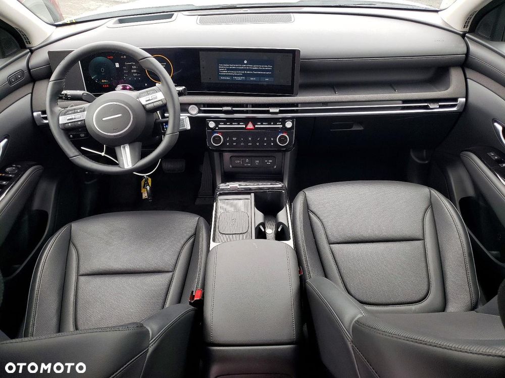 Hyundai Tucson - 8