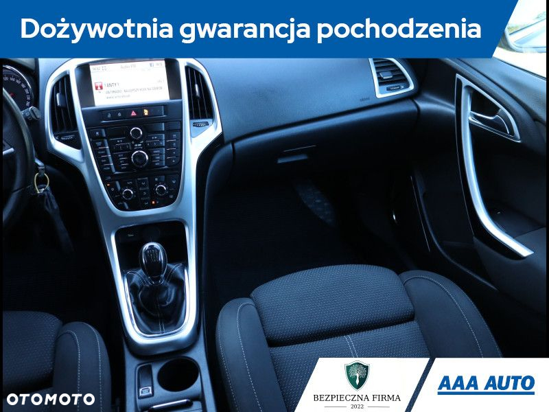 Opel Astra - 9