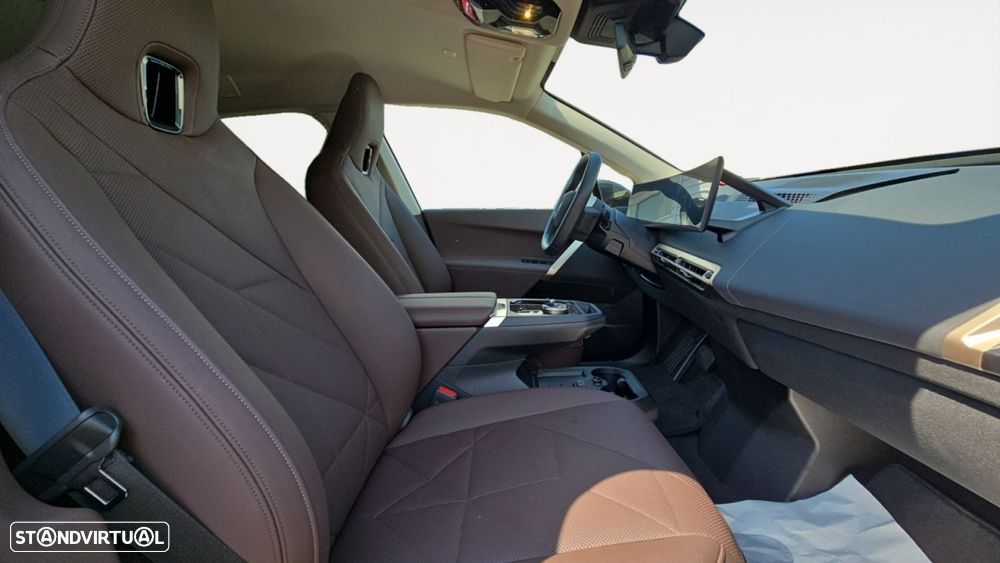 BMW iX xDrive 45 - 10