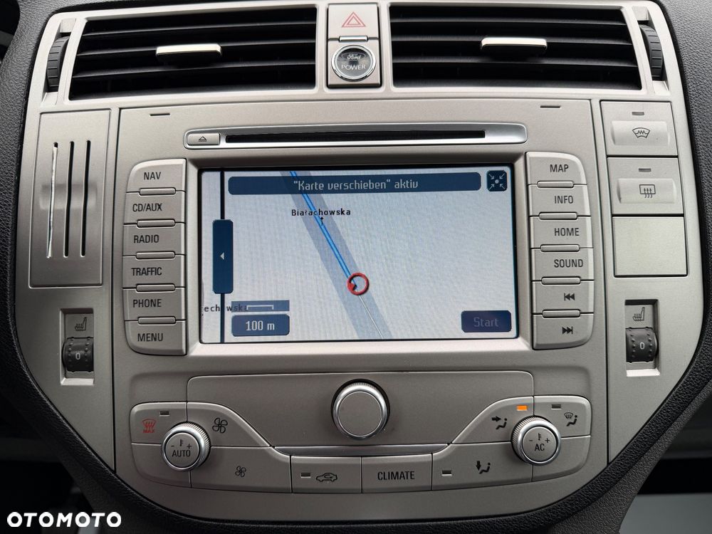 Ford Kuga 2.0 TDCi 4x4 Titanium - 28