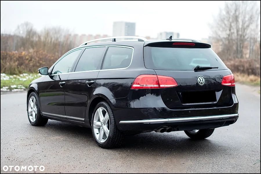 Volkswagen Passat - 12