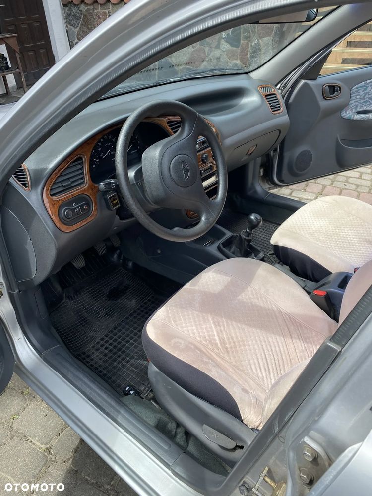 Daewoo Lanos 1.6 SX - 8