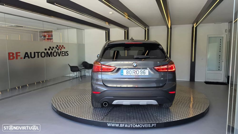 BMW X1 16 d sDrive Line xLine - 15