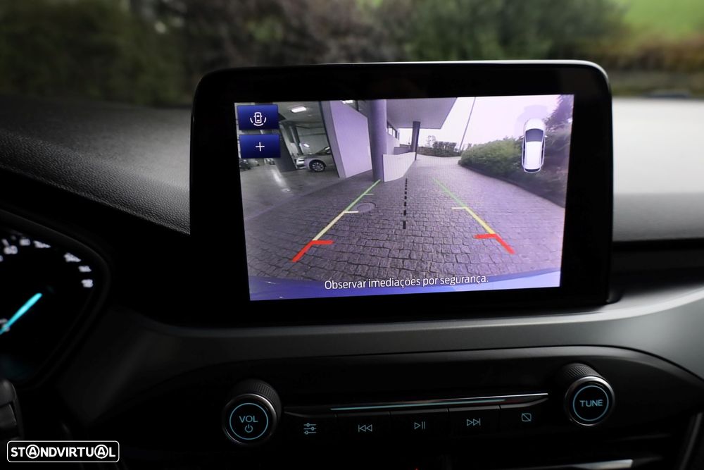 Ford Focus 1.0 EcoBoost MHEV ST-Line - 41