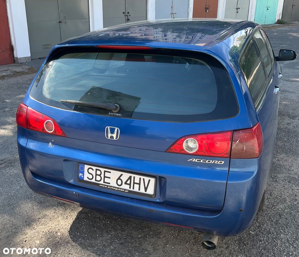 Honda Accord - 2