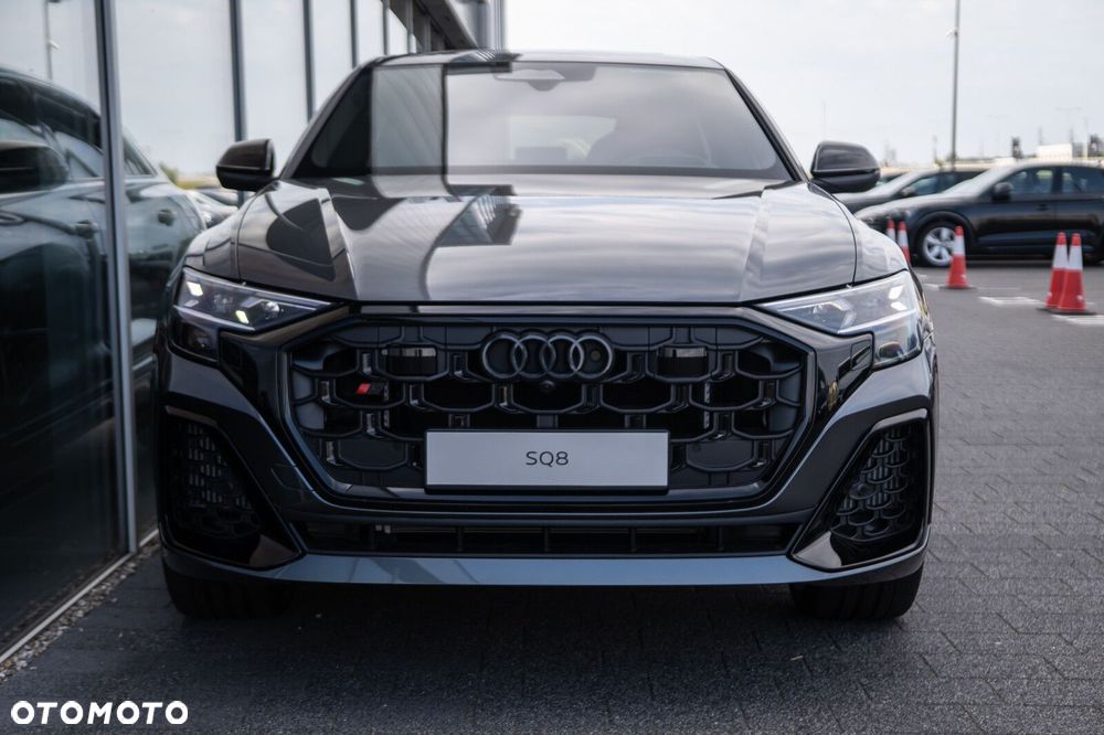 Audi SQ8 TFSI Quattro Tiptronic - 3