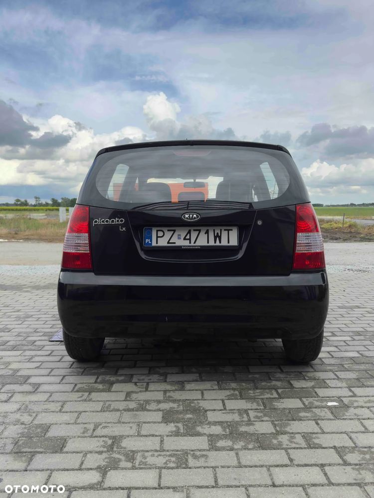 Kia Picanto - 1