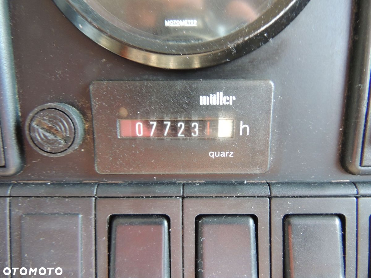 Volvo FM7 Zamiatarka, 350KM, Johnston-Beam, 2000rok - 27