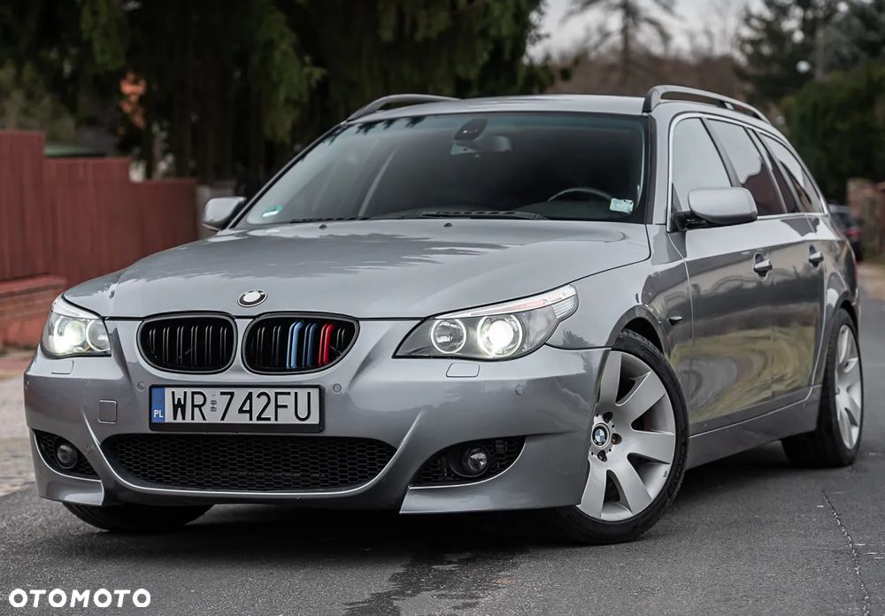 BMW Seria 5 525i - 2
