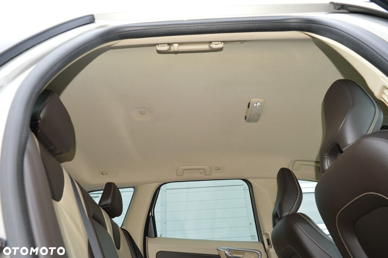 Volvo XC 60 D3 Momentum - 31