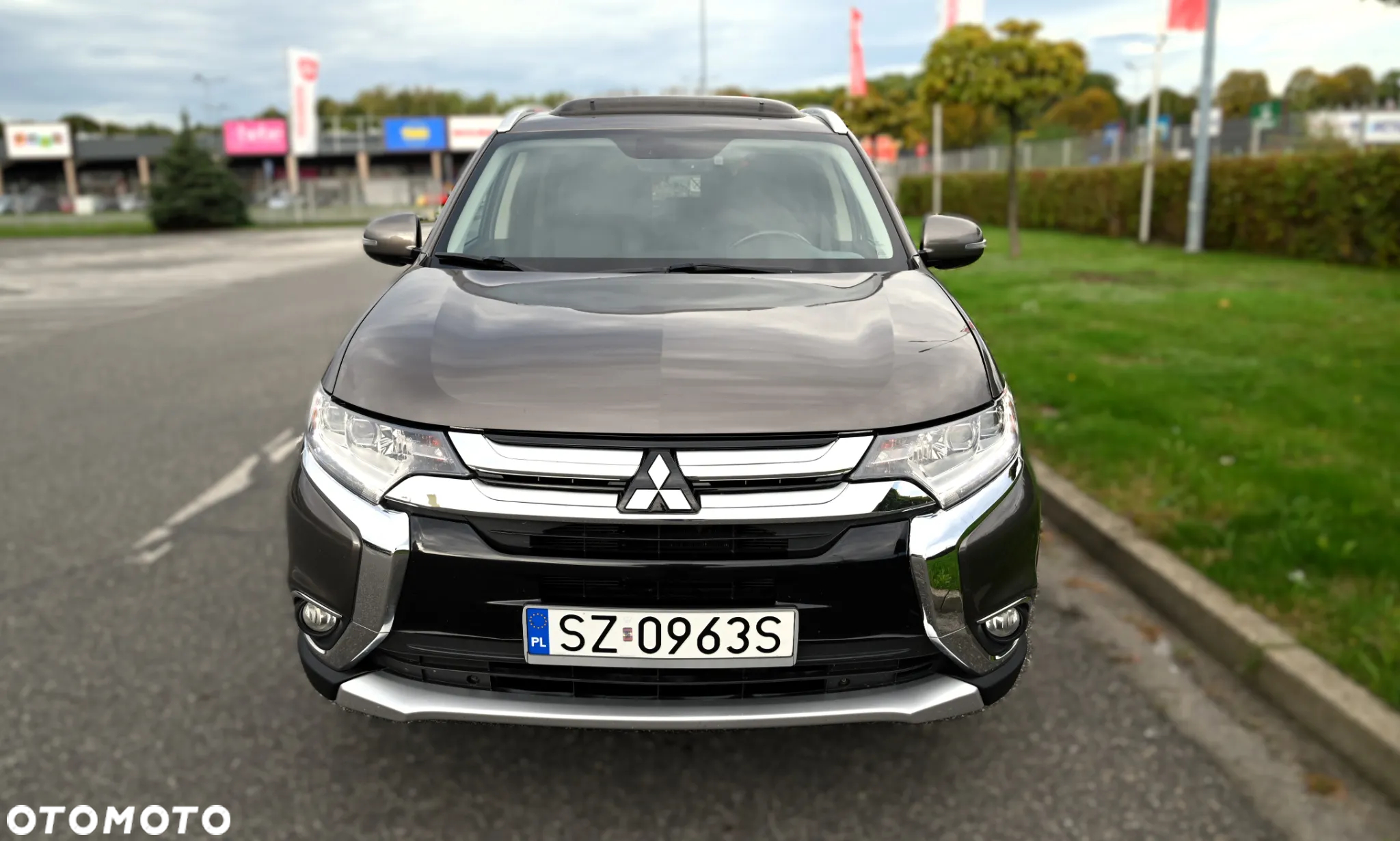 Mitsubishi Outlander - 4