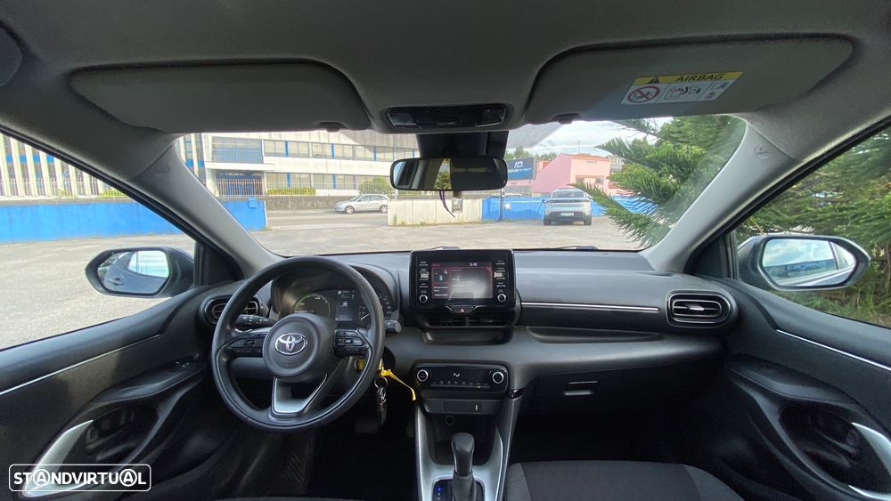 Toyota Yaris 1.5 HDF Comfort - 23
