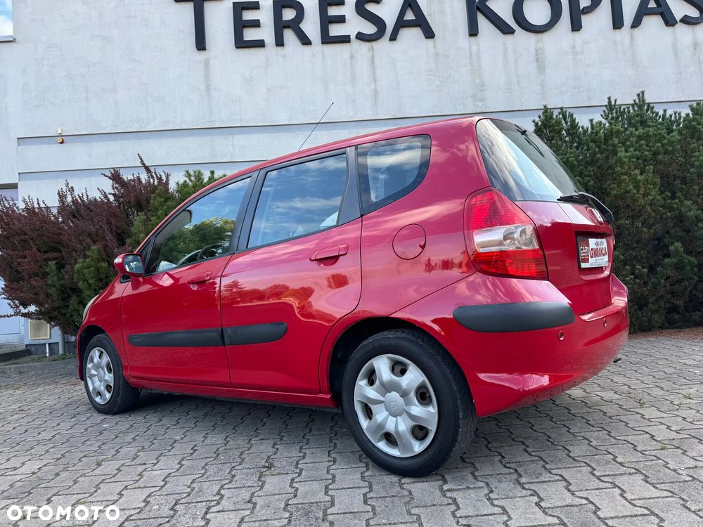 Honda Jazz 1.4 CVT LS - 23