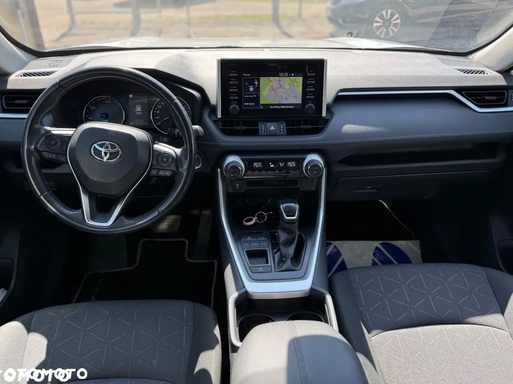 Toyota RAV4 ver-2-5-hybrid-comfort-4x2 - 18