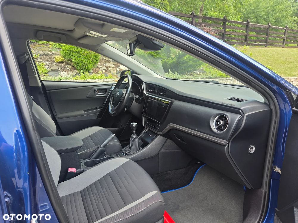 Toyota Auris 1.2 Turbo Executive - 16