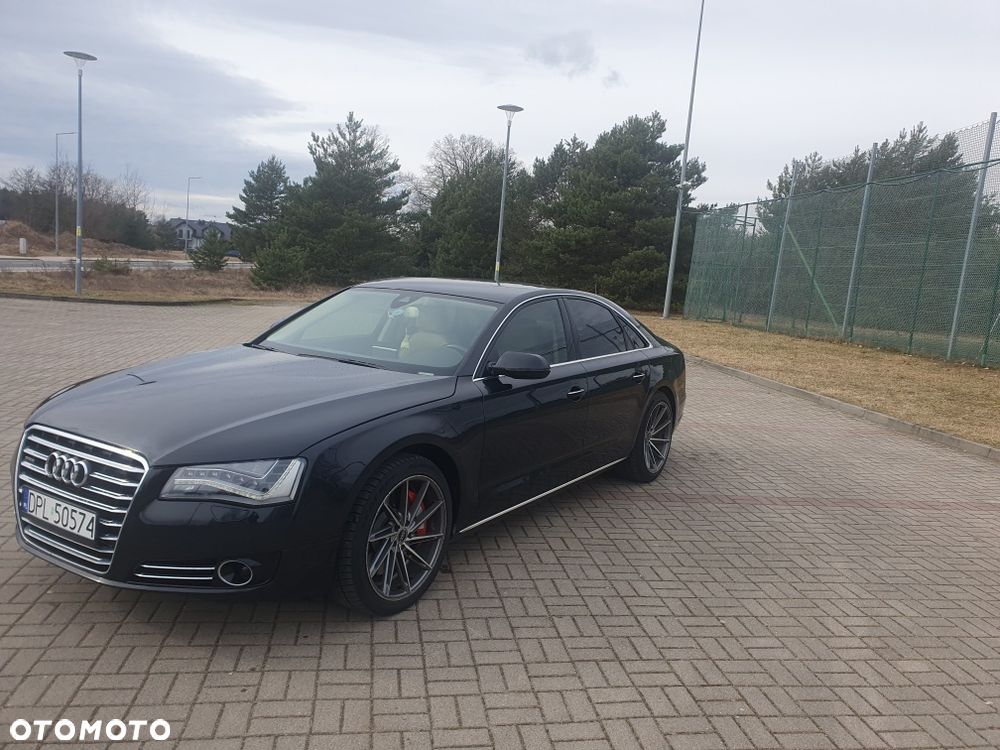 Audi A8 - 2