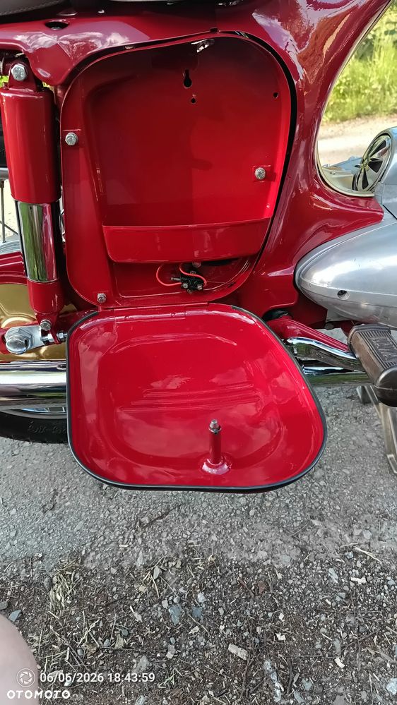 Jawa 350 - 9