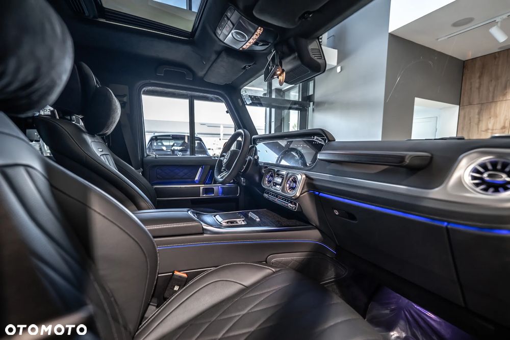 Mercedes-Benz Klasa G AMG 63 mHEV 9G-TCT - 30