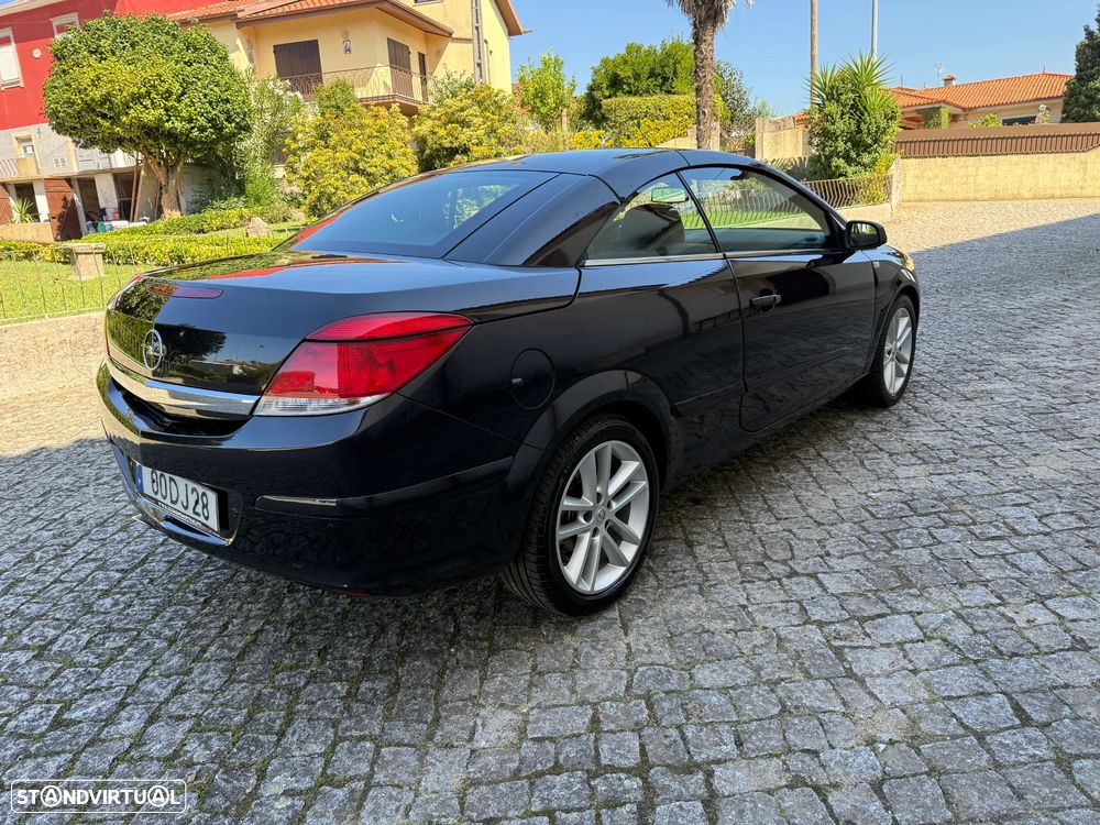 Opel Astra Cabrio TwinTop 1.6 - 25
