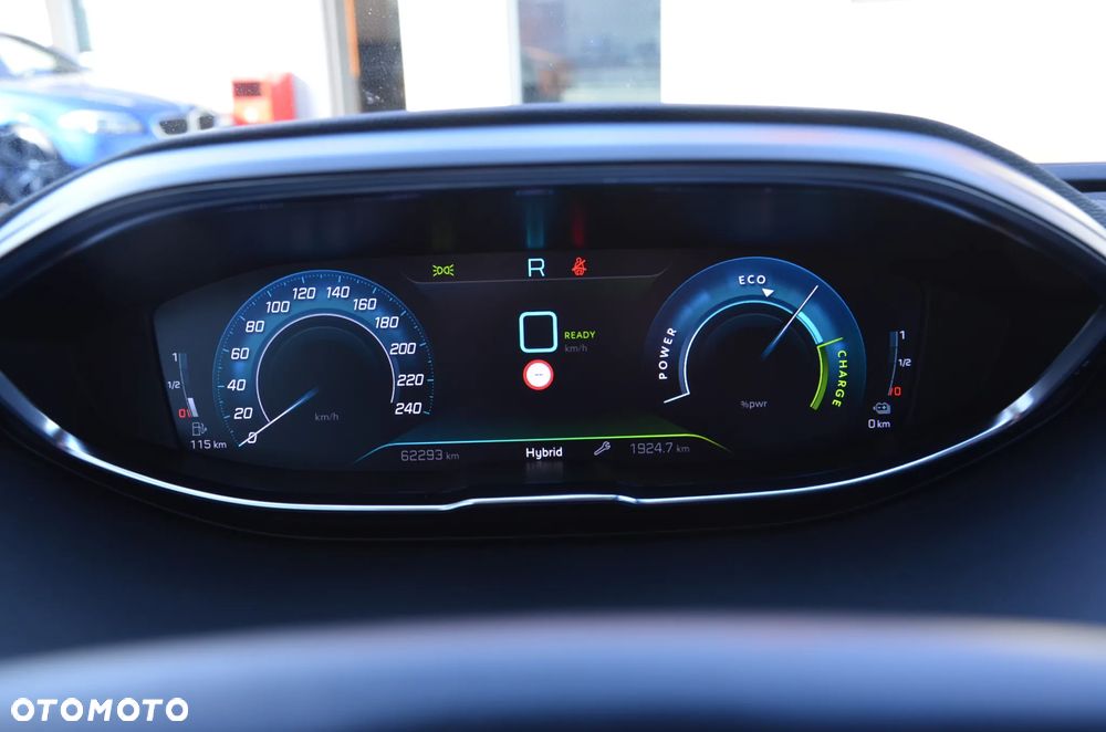 Peugeot 3008 225 e-EAT8 Allure - 23