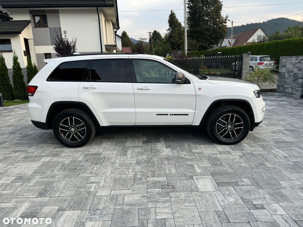 Jeep Grand Cherokee - 5