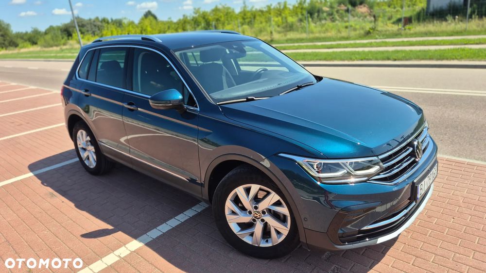 Volkswagen Tiguan - 1