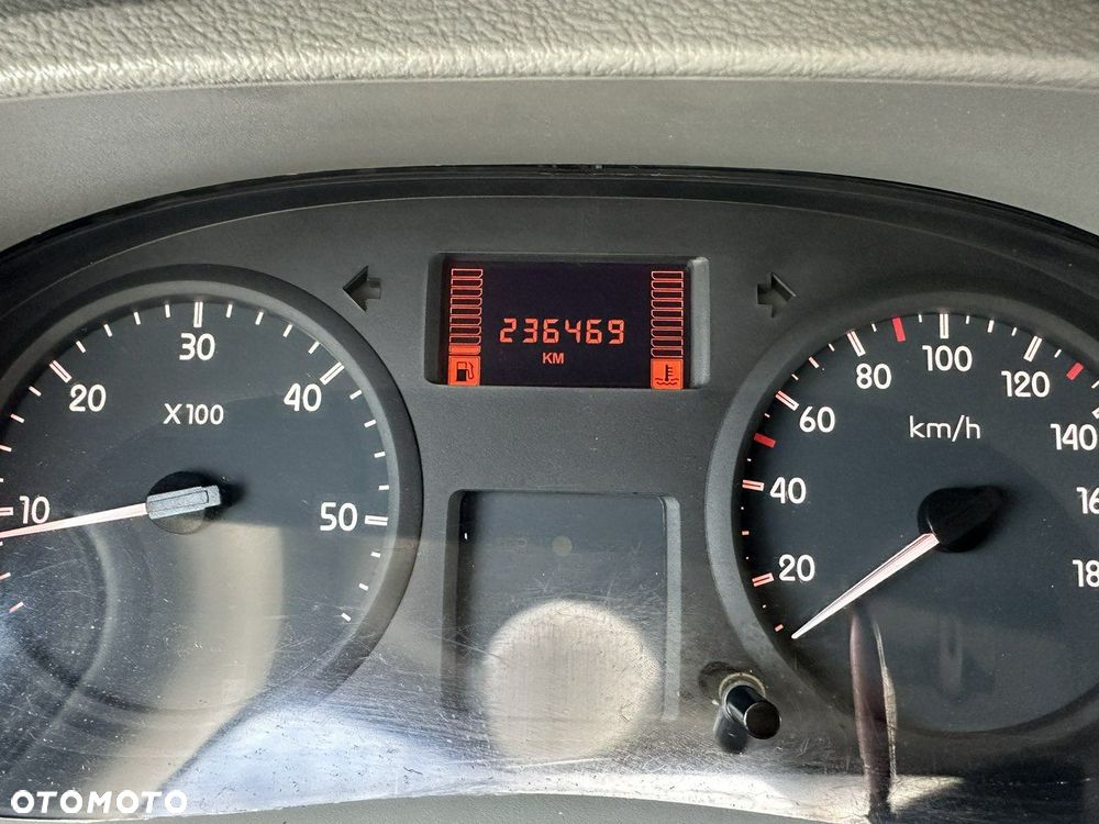 Renault Master - 18