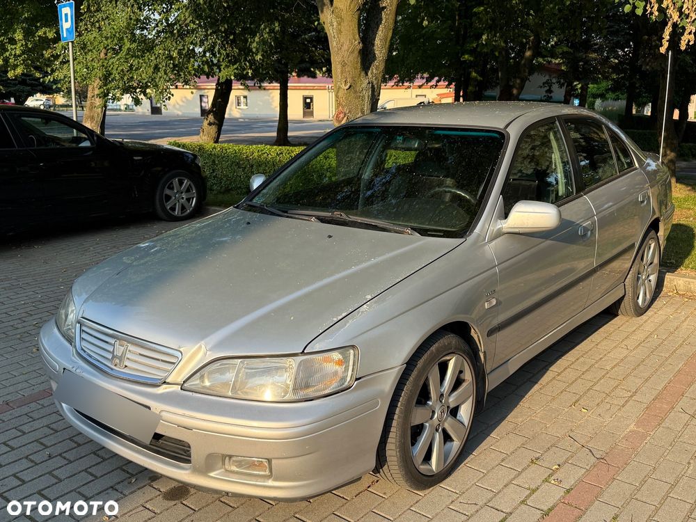 Honda Accord - 1