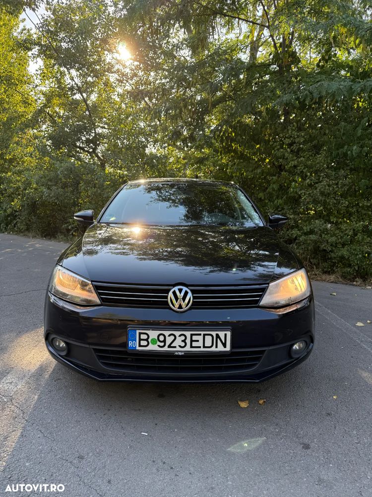 Volkswagen Jetta 1.2 TSI Comfortline - 11