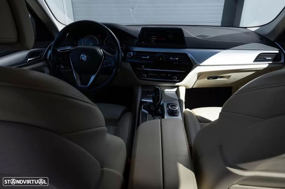 BMW 520 d Line Luxury Auto - 12