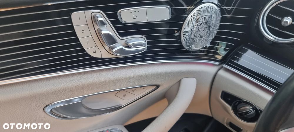 Mercedes-Benz Klasa E 450 4Matic 9G-TRONIC AMG Line - 33