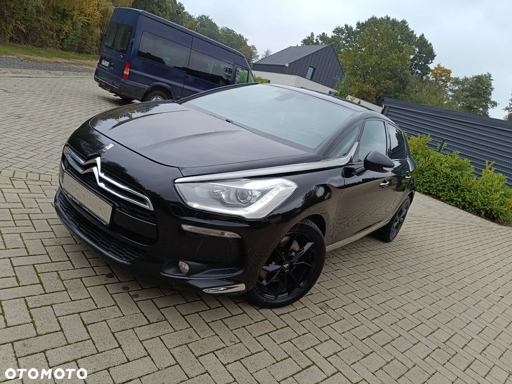 Citroën DS5 HDi 165 SportChic - 2