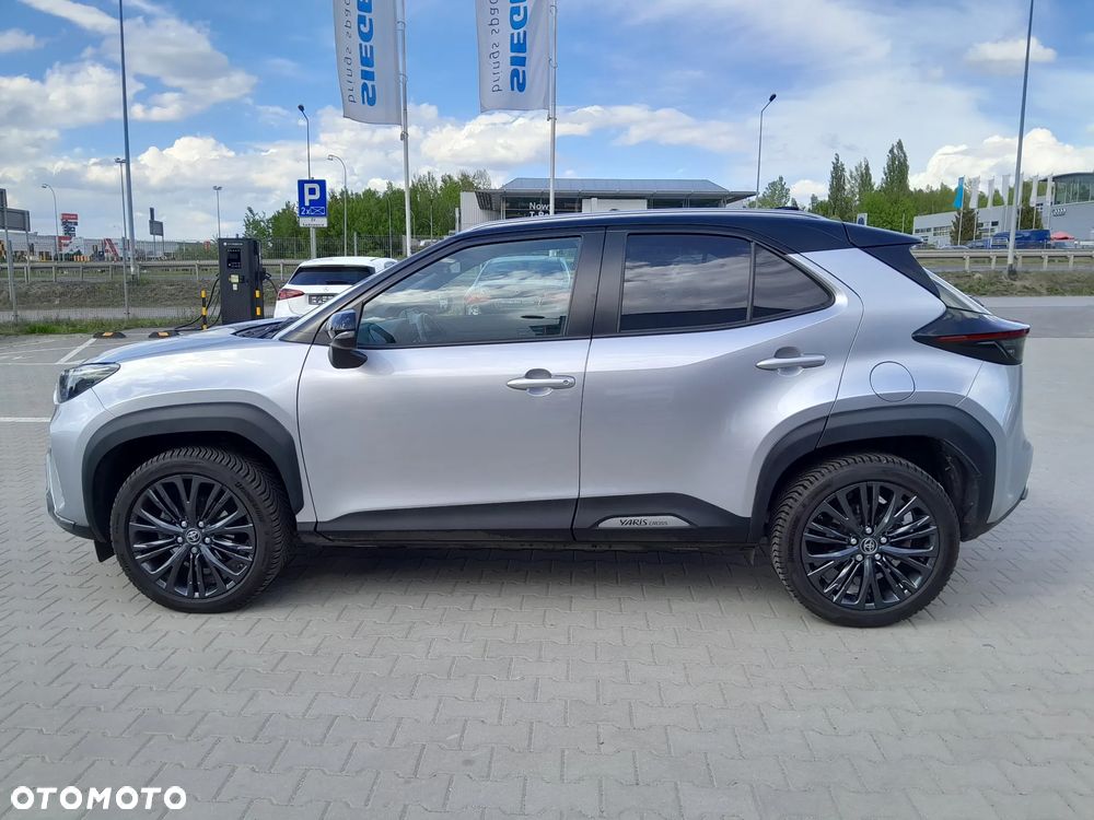 Toyota Yaris Cross Hybrid 1.5 Adventure 4x4 - 3