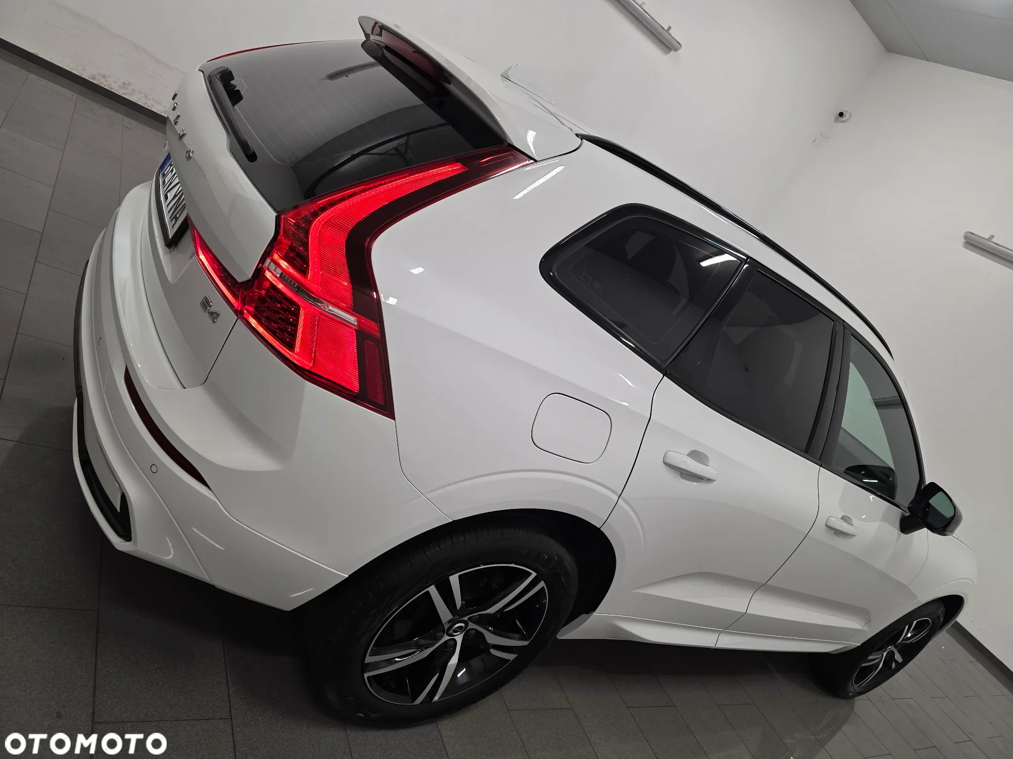 Volvo XC 60 B4 B Geartronic RDesign - 35