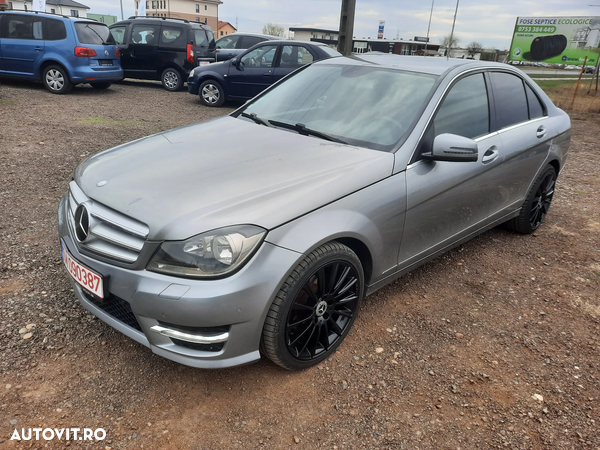 Mercedes-Benz C 220 (BlueTEC) d BlueEFFICIENCY Edition 7G-TRONIC Avantgarde