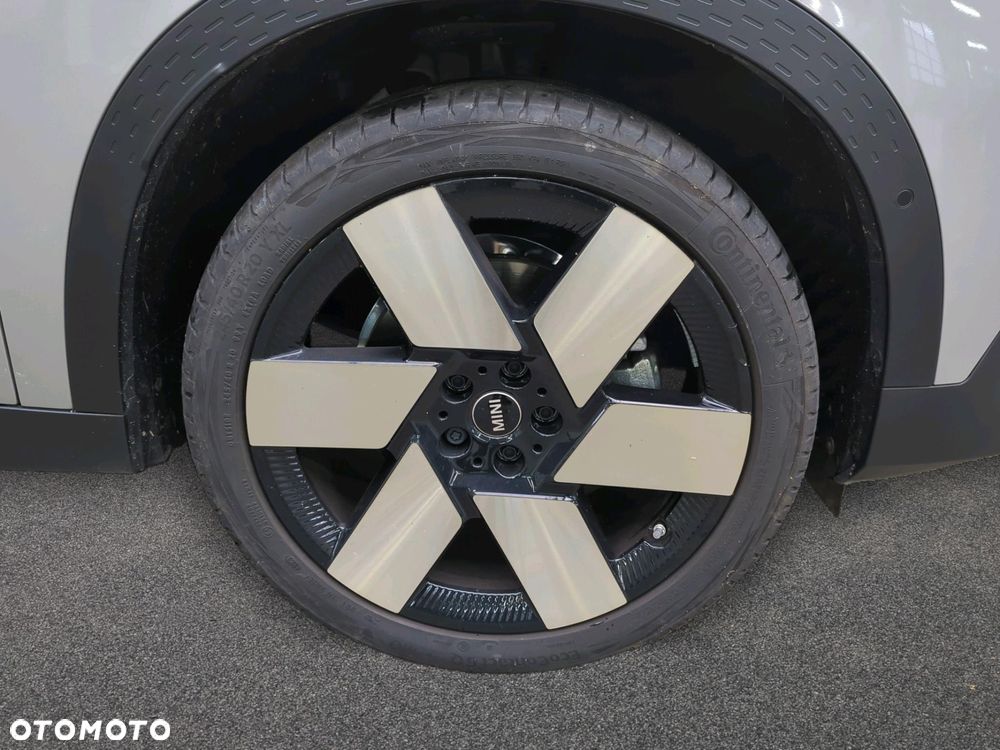 MINI Countryman C mHEV Linia Favoured - 9