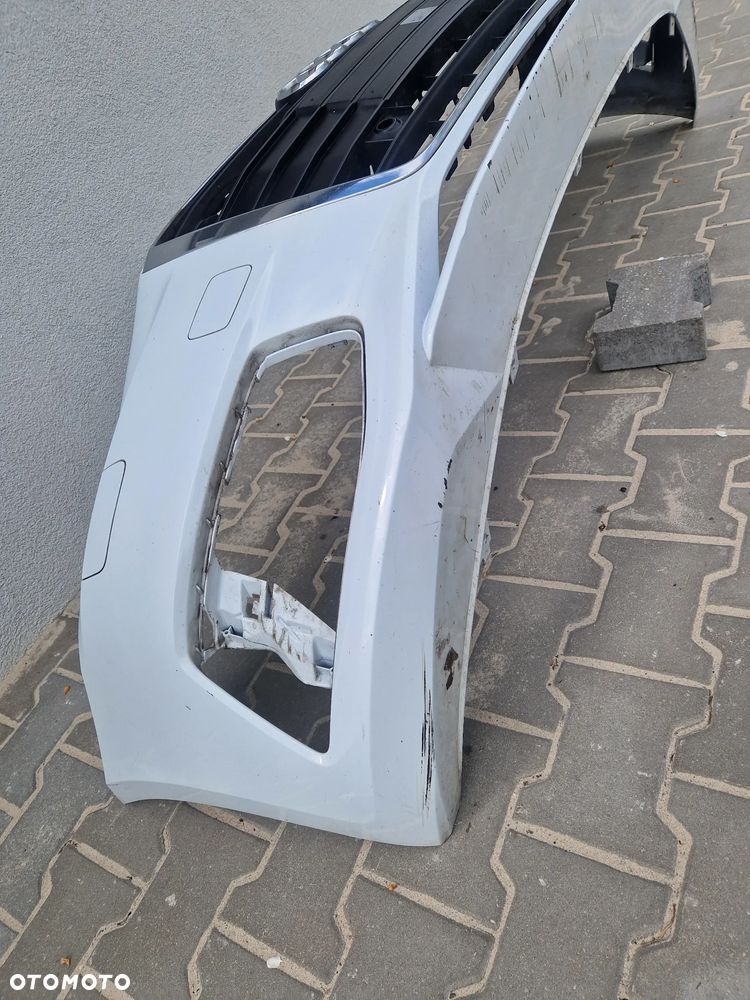 Zderzak Audi A6 C8  4k - 3