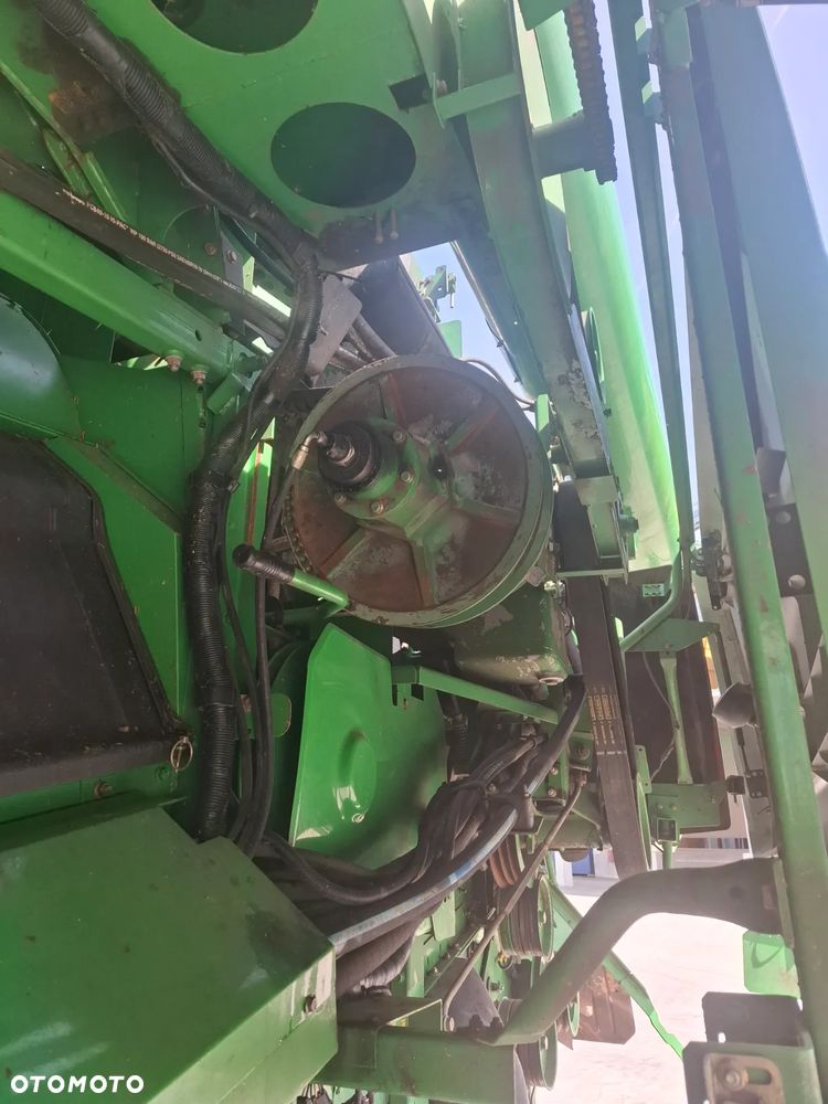 John Deere 9880i STS - 23