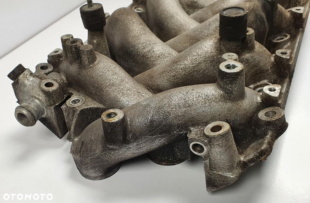 KOLEKTOR SSĄCY MERCEDES W126 3.8 V8 R1161415701 - 3