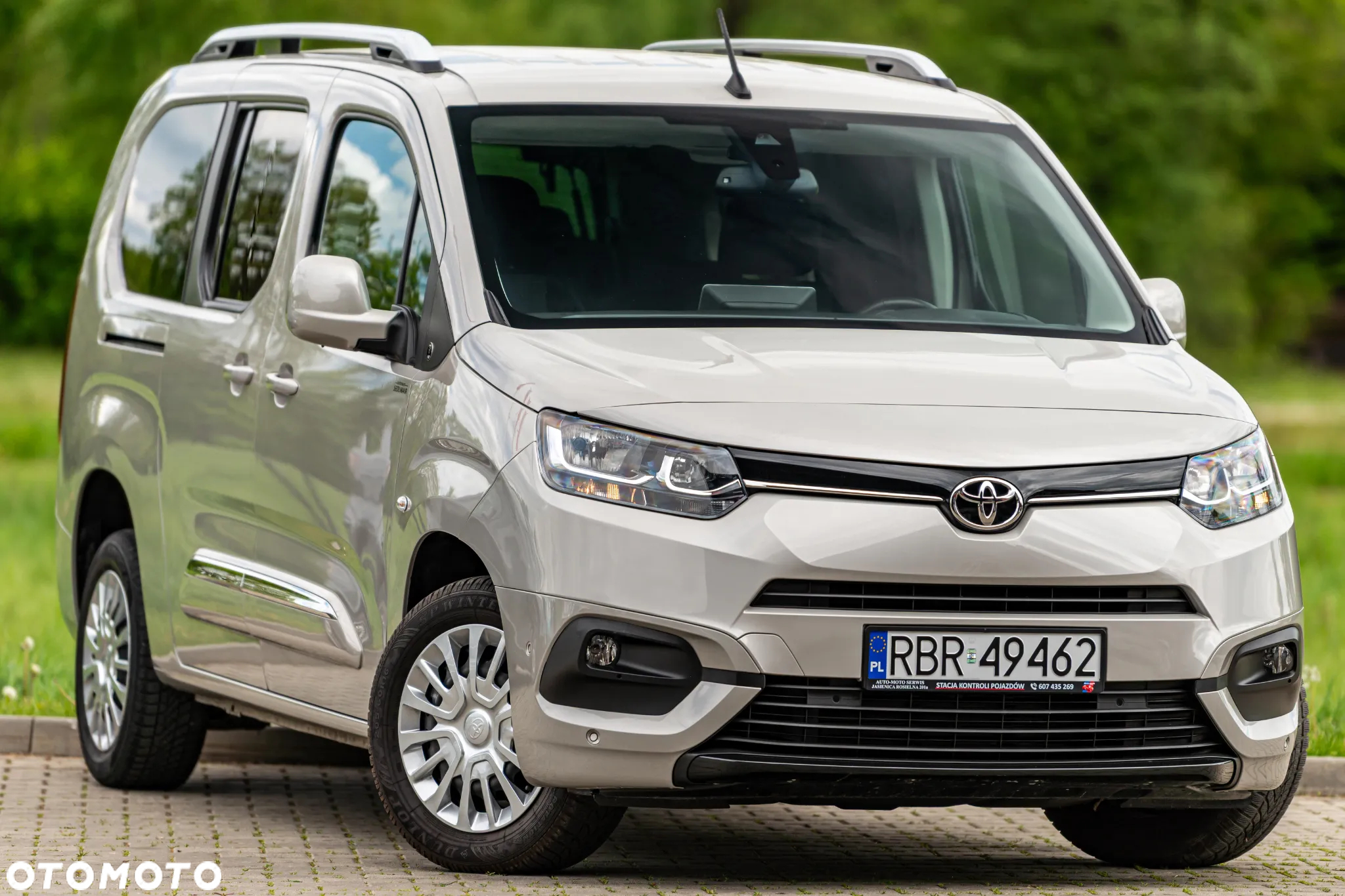 Toyota Proace City Verso 1.2 Turbo L2 Team Deutschland 7-Sitzer - 12