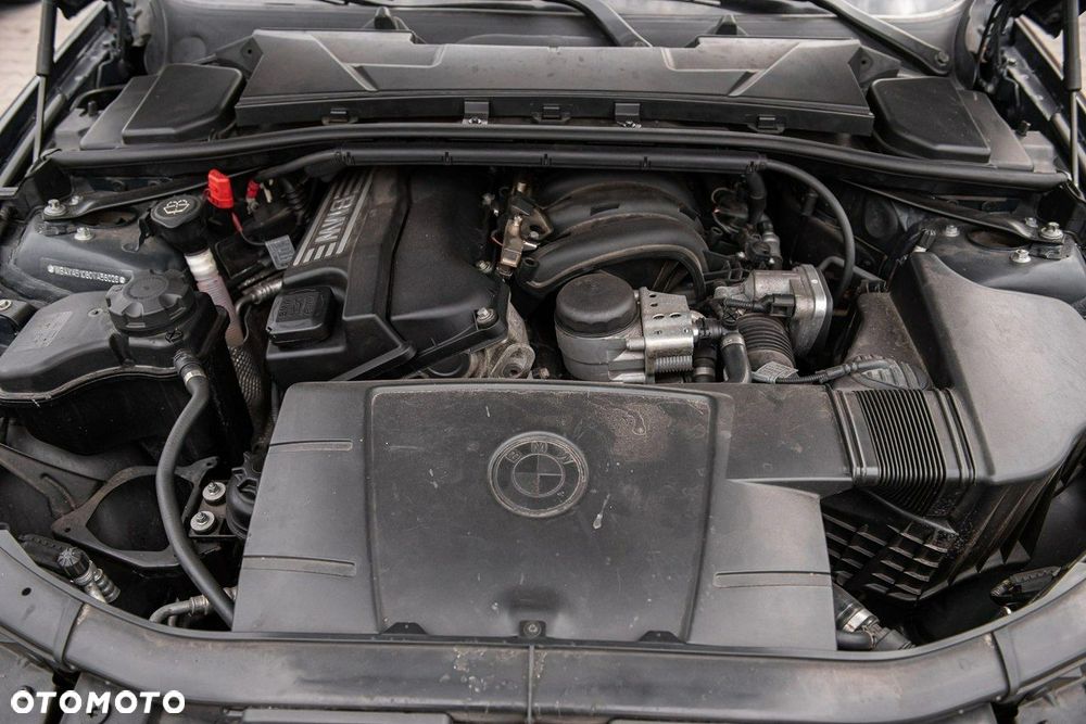 BMW Seria 3 - 24